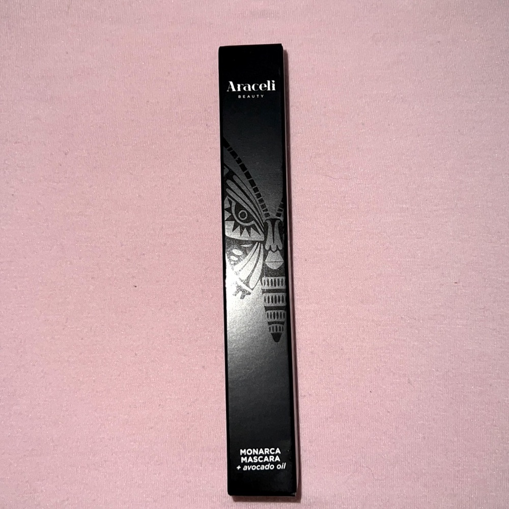 Araceli Beauty Monarca Máscara